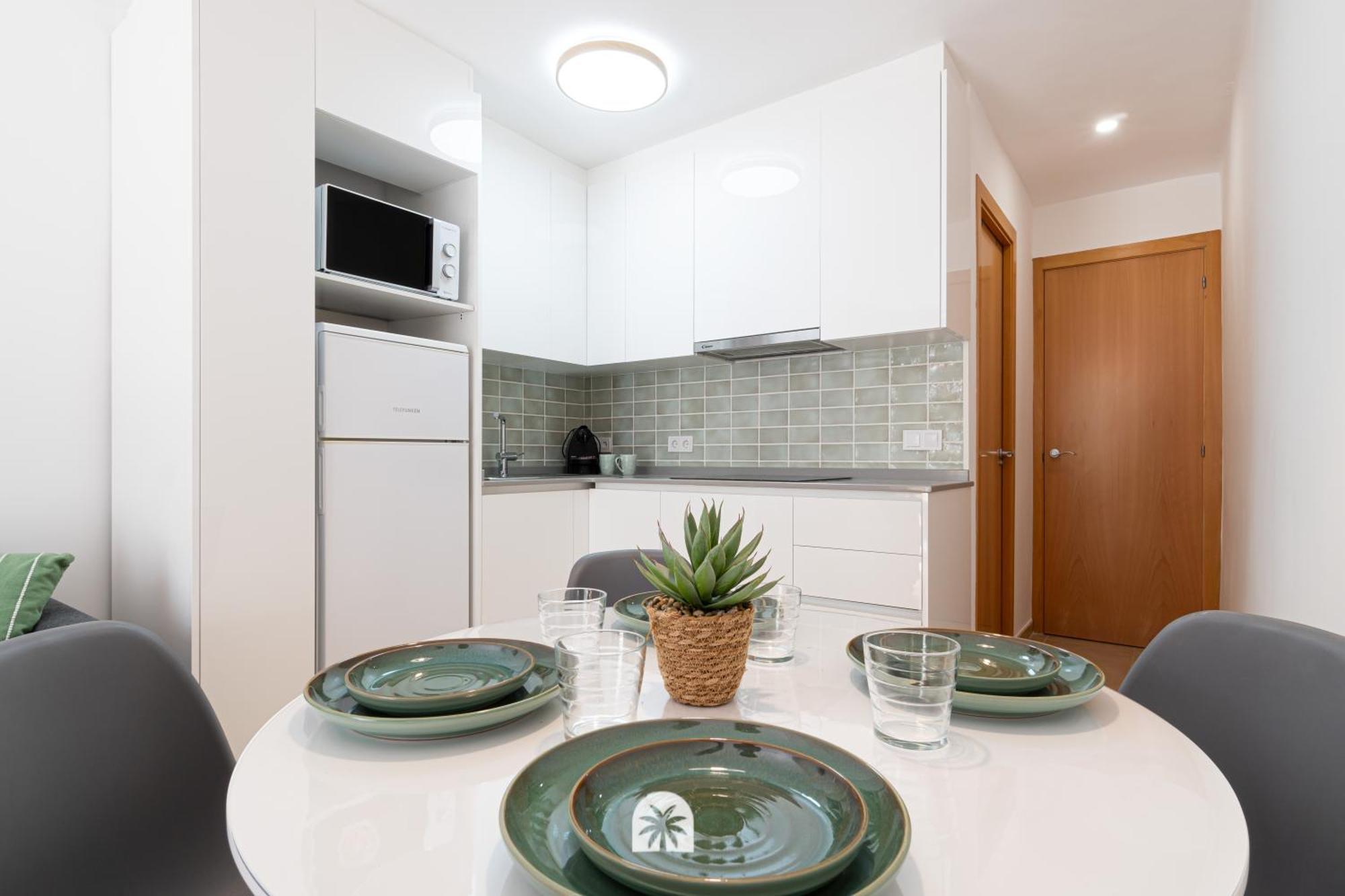 Mediterranean Way - Paradis Playa Apartment Ла Пинеда Екстериор снимка